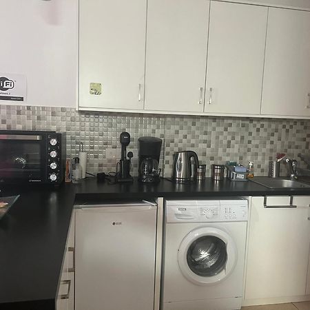 Charalambous Apartment Paphos Eksteriør billede