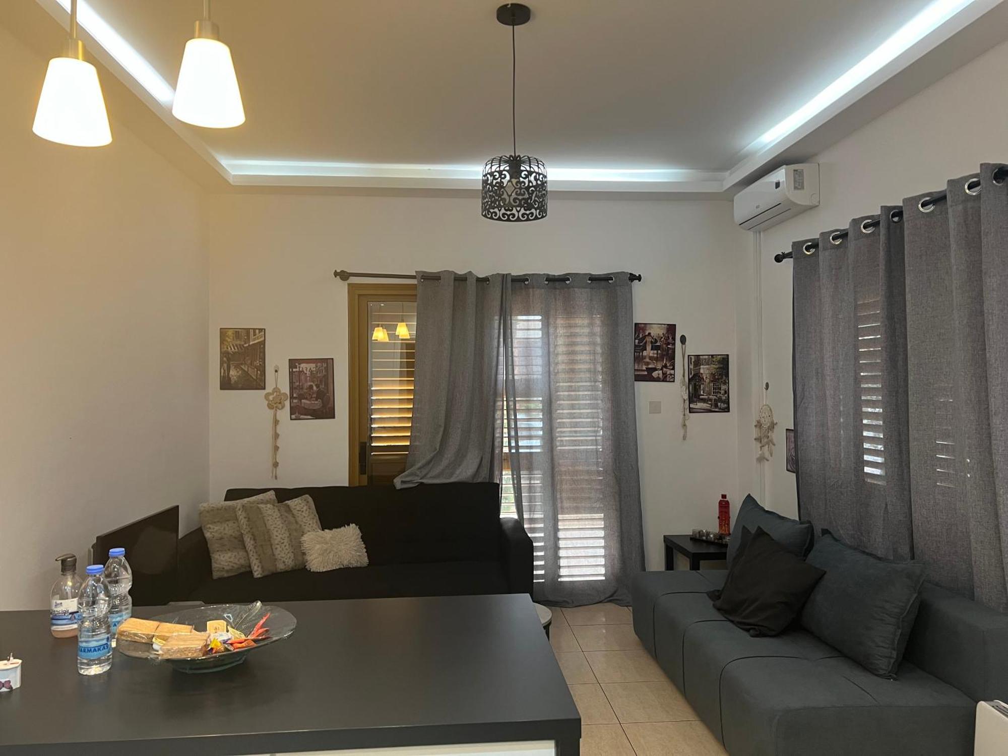Charalambous Apartment Paphos Eksteriør billede