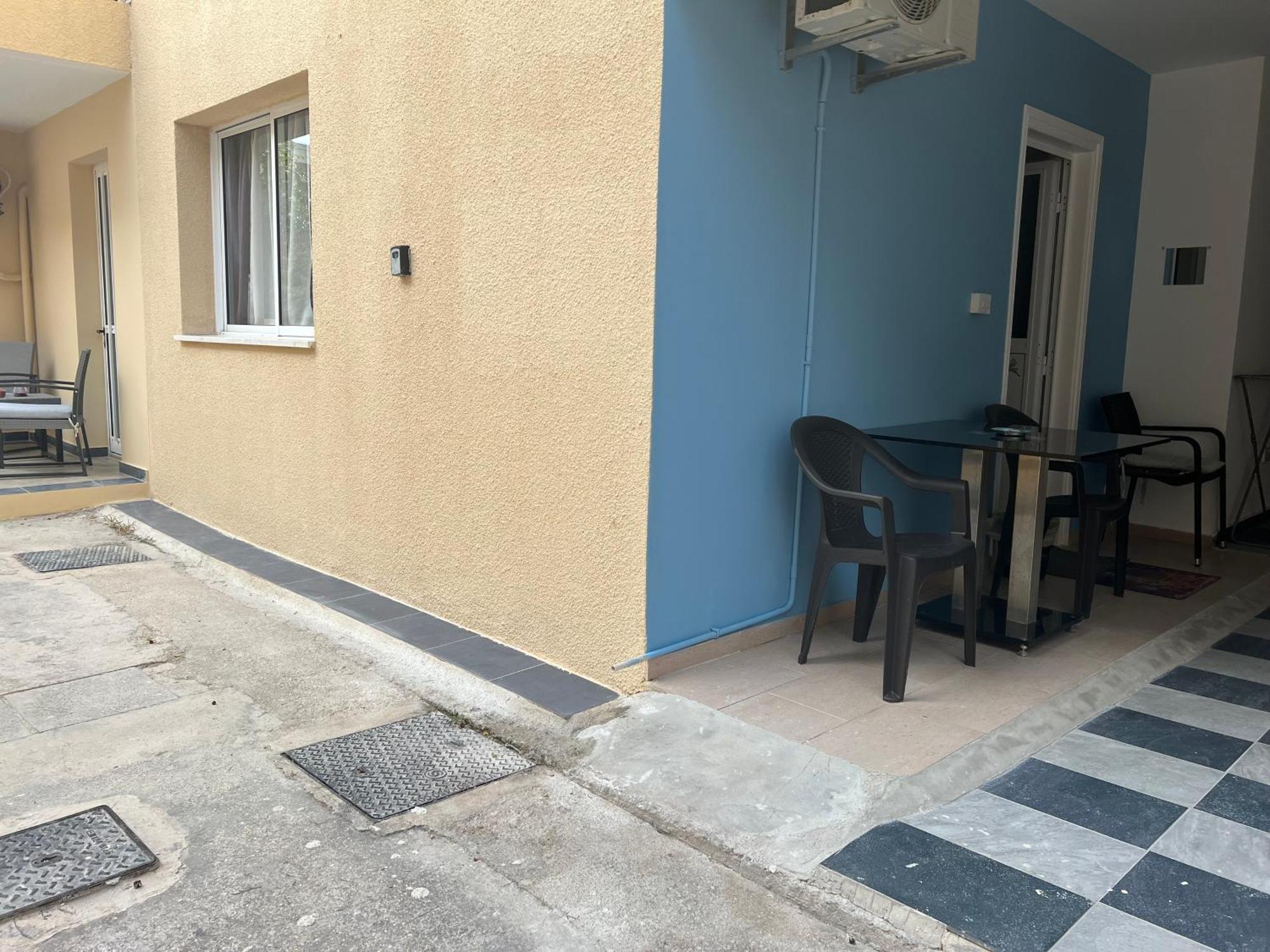 Charalambous Apartment Paphos Eksteriør billede